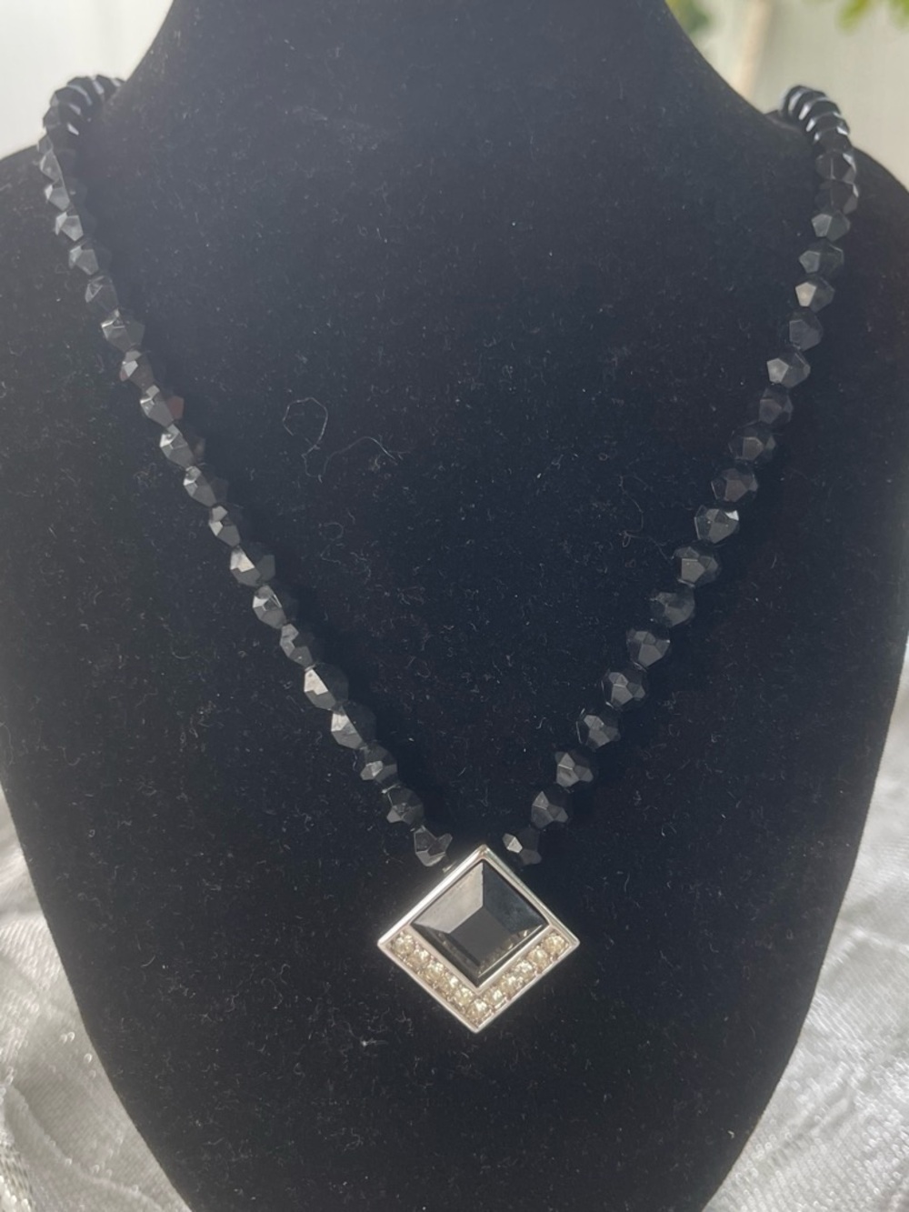 Vintage Trifari Womens Black Beaded Statement Necklace pendant